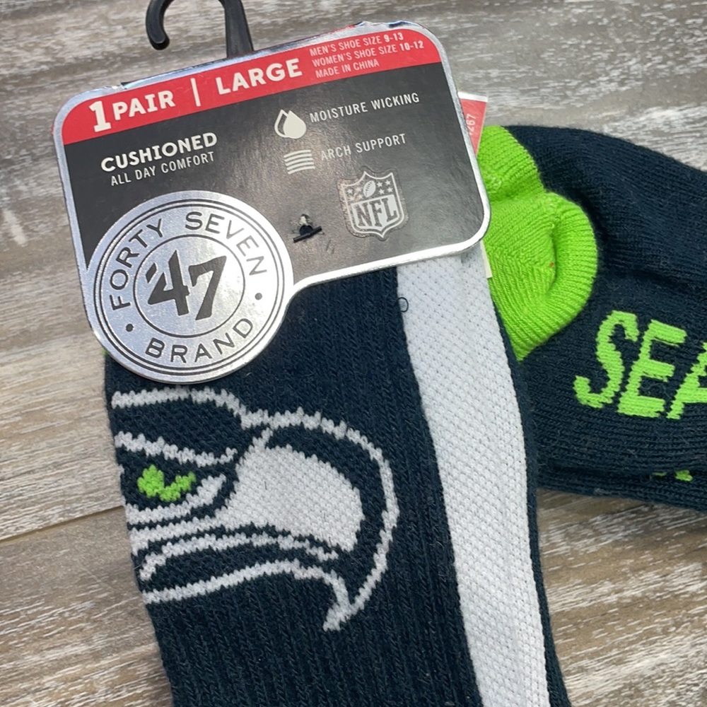 Seahawks Socks - Picture 2 of 5